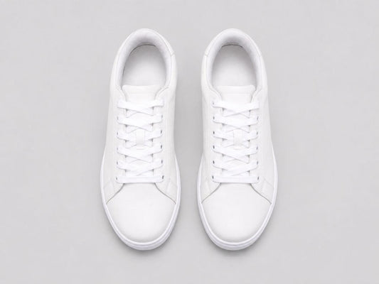 Menβs Classic White Comfort Sneakers