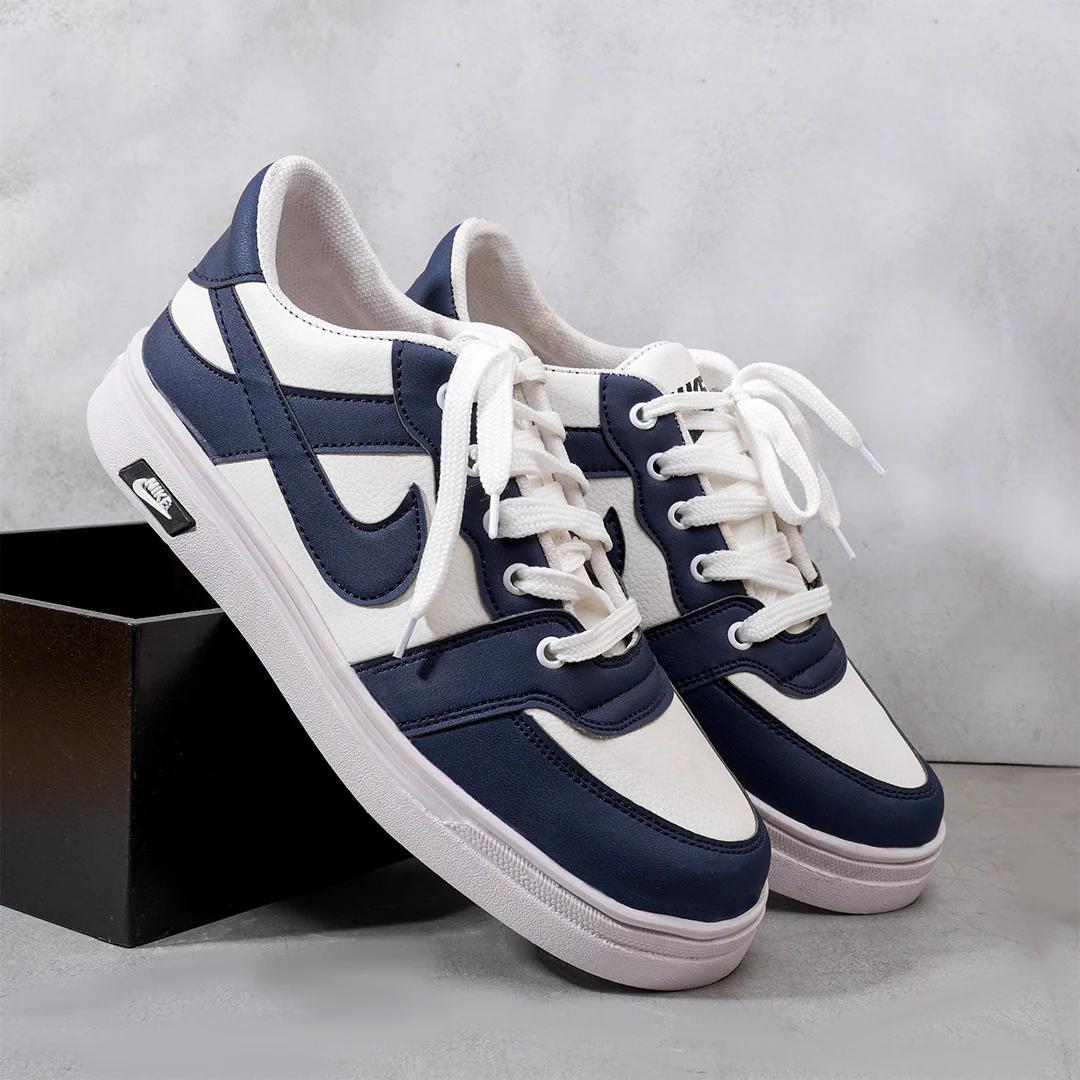 Men’s Classic Sneakers – Black